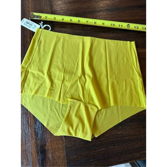 Collection of 3 popular undies - Picture 10 of 12